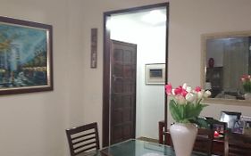 Quarto Casa De Familia Copacabana
